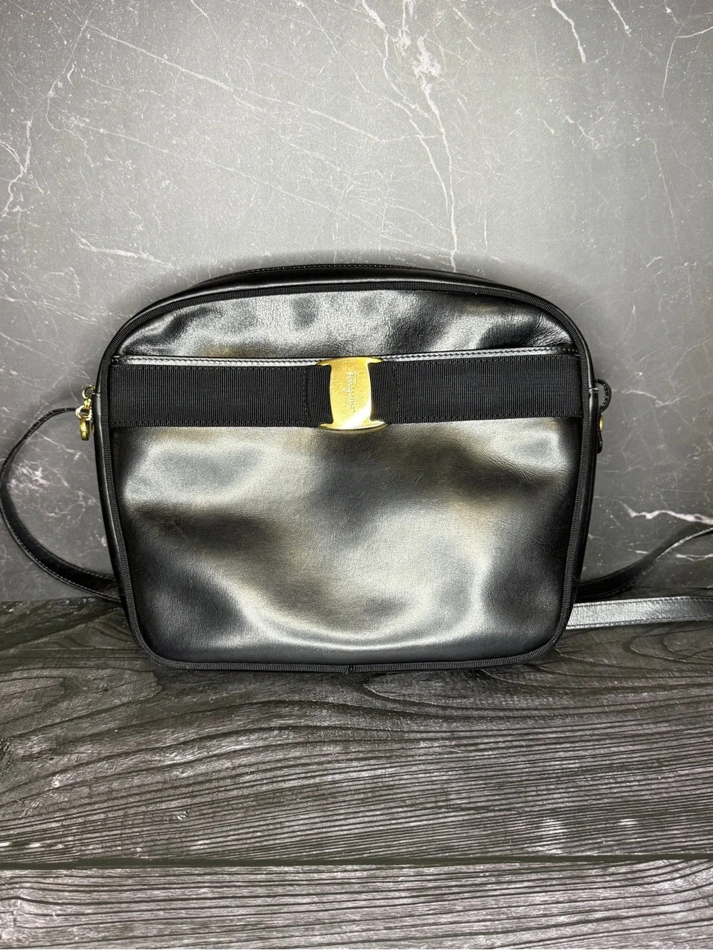 Salvatore Ferragamo Vintage Black Leather Shoulder Bag | Gold Vara Bow